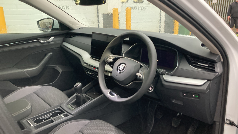 Skoda Octavia 1.5 TSI SE Technology 5dr Petrol Estate